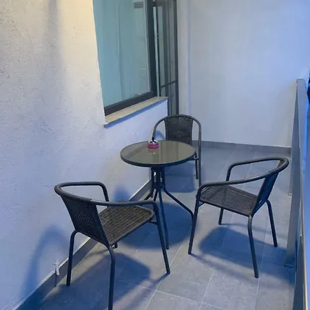 Apartment Garsoniera De La Mare *