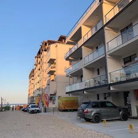 Garsoniera De La Mare Navodari